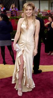 Alison Krauss feet photo 3