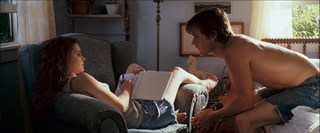 Alison Lohman feet photo thumbnail