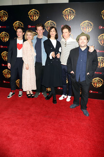 Alison Sudol feet photo 8