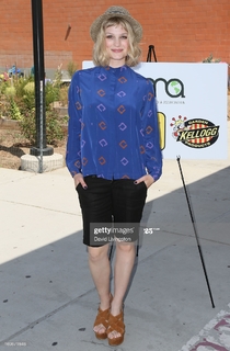 Alison Sudol feet photo 14