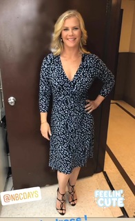 Alison Sweeney feet photo thumbnail