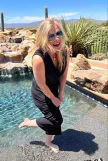 Alison Sweeney feet photo thumbnail