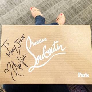 Alison Victoria feet photo thumbnail