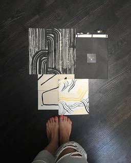 Alison Victoria feet photo thumbnail