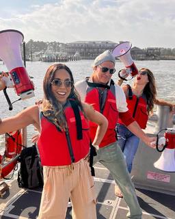 Alison Victoria feet photo thumbnail