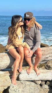 Alison Victoria feet photo thumbnail