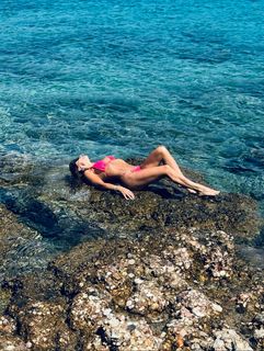 Alison Victoria feet photo thumbnail