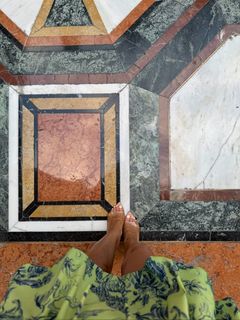 Alison Victoria feet photo thumbnail