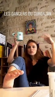 Alison Wheeler feet photo 8