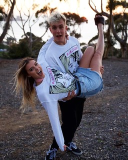 Alissa Violet feet photo thumbnail
