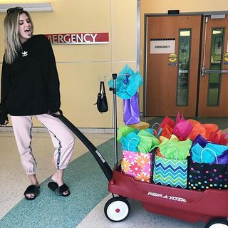 Alissa Violet feet photo thumbnail