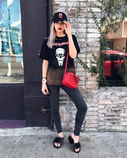 Alissa Violet feet photo thumbnail