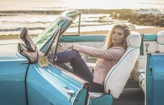 Alissa Violet feet photo thumbnail