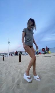 Alissa Violet feet photo thumbnail