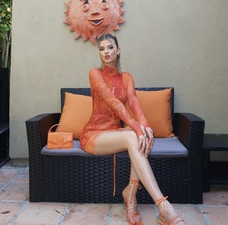 Alissa Violet feet photo thumbnail