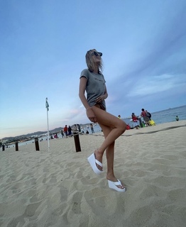 Alissa Violet feet photo thumbnail