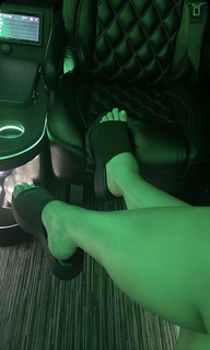 Alissa Violet feet photo thumbnail