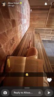 Alissa Violet feet photo thumbnail
