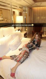 Alissa Violet feet photo thumbnail
