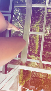 Alix Lapri feet photo 11
