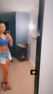 Alix Lapri feet photo 5