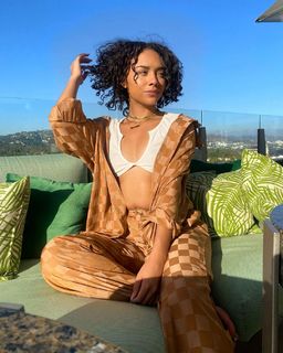 Alix Lapri feet photo 1