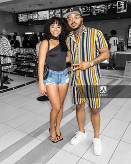 Alix Lapri feet photo 4