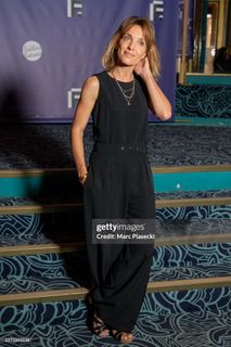 Alix Poisson feet photo 5