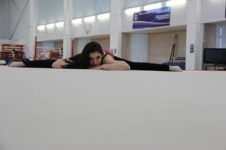 Aliya Mustafina feet photo thumbnail