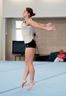 Aliya Mustafina feet photo thumbnail