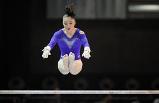 Aliya Mustafina feet photo thumbnail