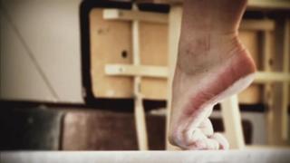 Aliya Mustafina feet photo thumbnail
