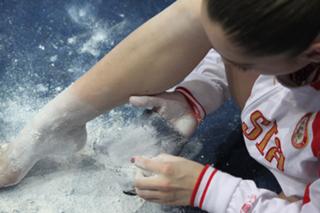 Aliya Mustafina feet photo thumbnail