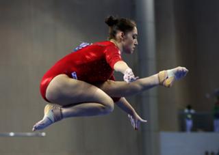 Aliya Mustafina feet photo thumbnail