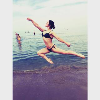 Aliya Mustafina feet photo thumbnail