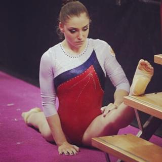 Aliya Mustafina feet photo thumbnail
