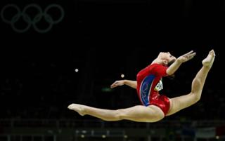 Aliya Mustafina feet photo thumbnail
