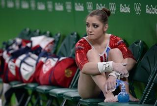 Aliya Mustafina feet photo thumbnail