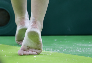 Aliya Mustafina feet photo thumbnail