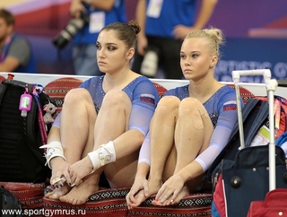 Aliya Mustafina feet photo thumbnail