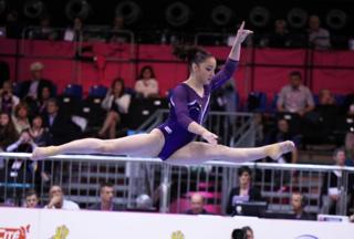Aliya Mustafina feet photo thumbnail