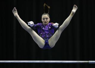 Aliya Mustafina feet photo thumbnail