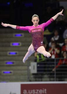 Aliya Mustafina feet photo thumbnail