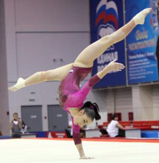 Aliya Mustafina feet photo thumbnail
