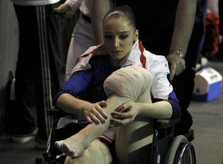 Aliya Mustafina feet photo thumbnail