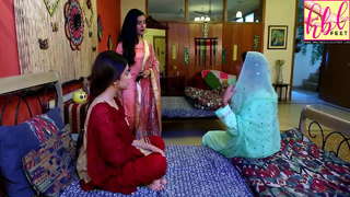 Alizeh Shah feet photo 17