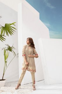Alizeh Shah feet photo 6
