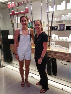 Alizé Cornet feet photo thumbnail