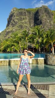 Alizé Cornet feet photo thumbnail