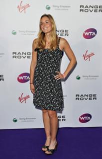 Alizé Cornet feet photo thumbnail